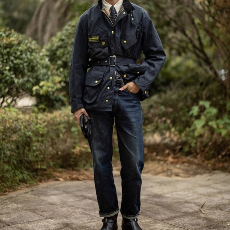 海外最新 Barbour バブアー インターナショナル オイルコート 90s 古着